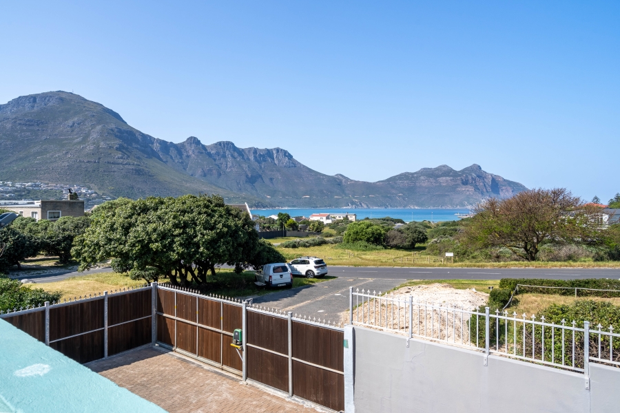 4 Bedroom Property for Sale in Northshore Western Cape